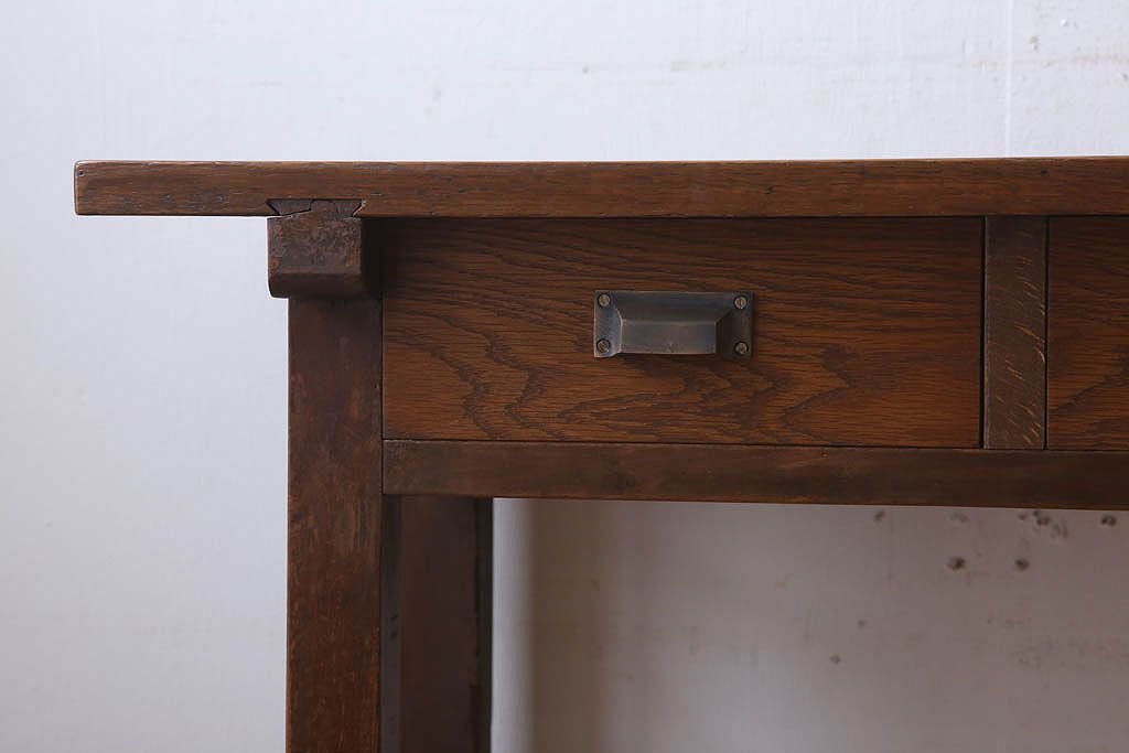 レトロ家具　昭和レトロ　古い木のシンプルな平机(デスク・作業台)(1)