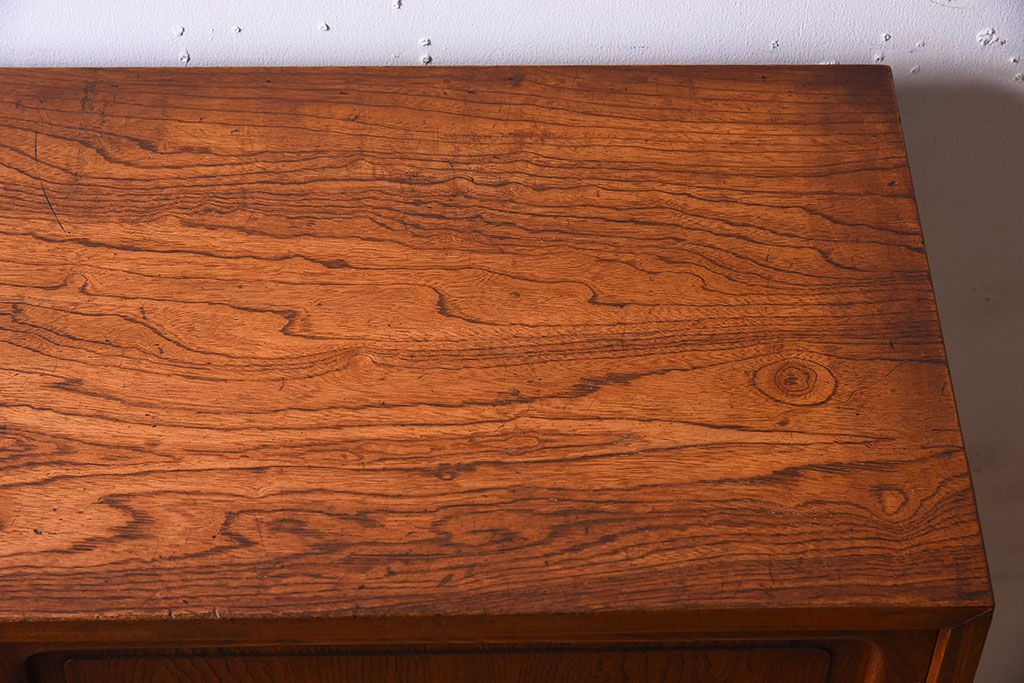アンティーク家具　前面欅材製!大正昭和期　和製アンティークの茶箪笥