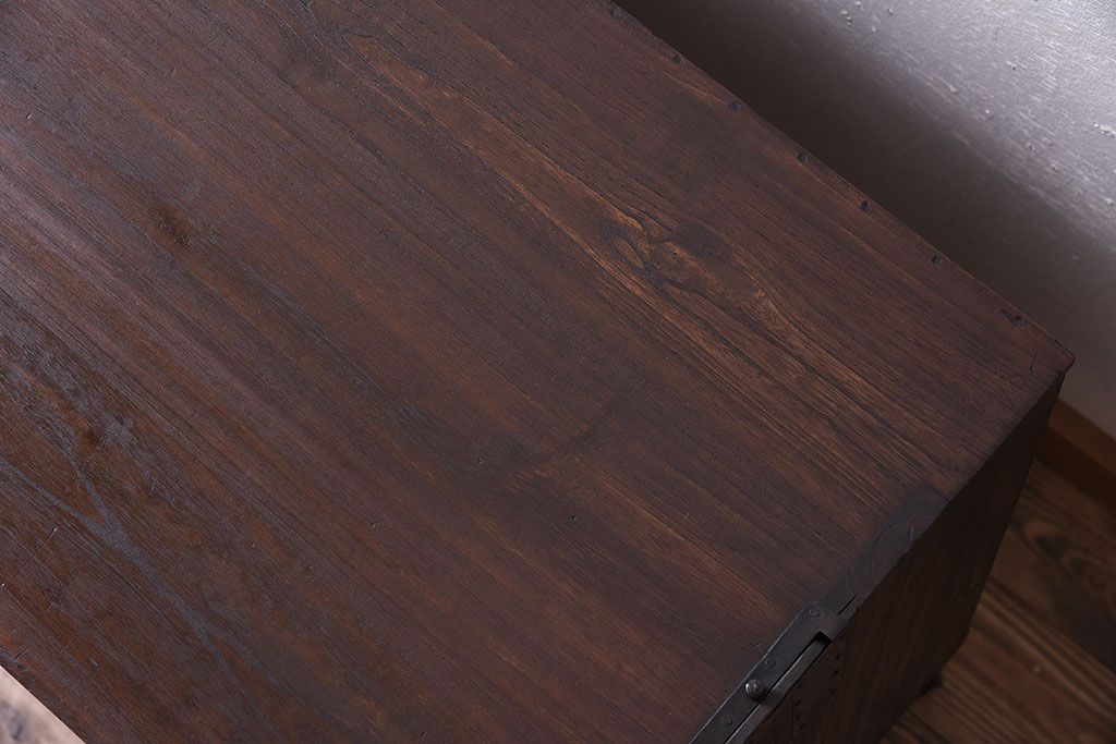 アンティーク家具　鉄脚付き!古い衣装箪笥ローボード(2)