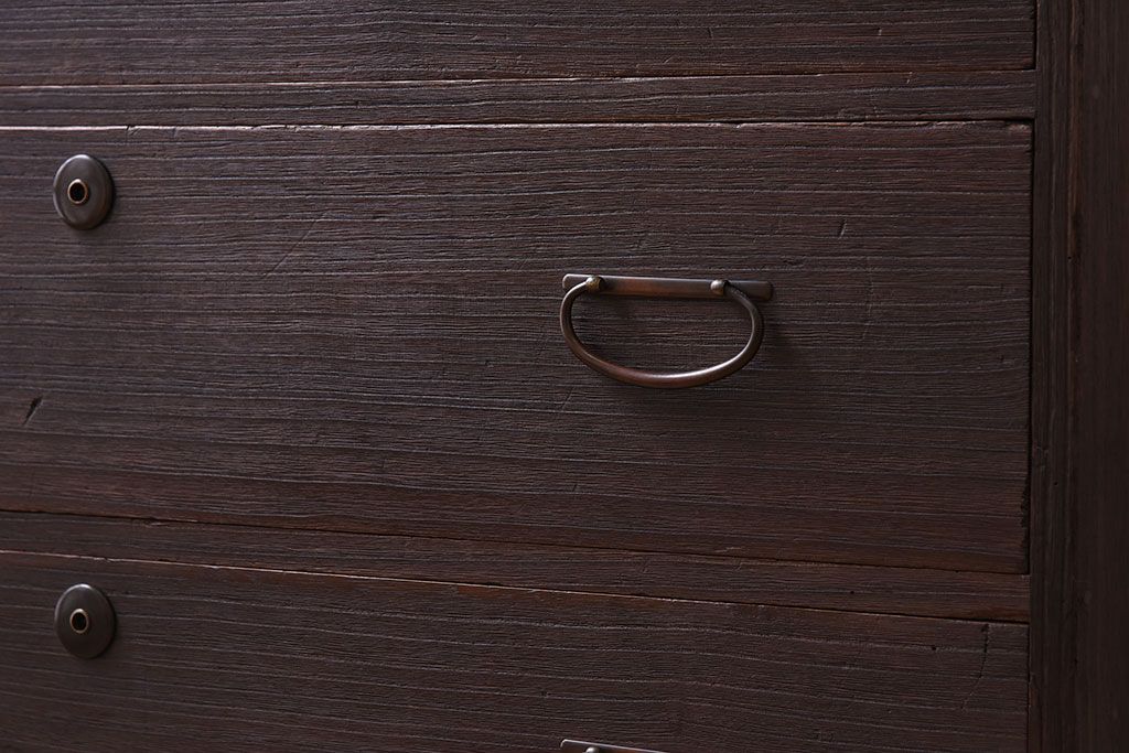 アンティーク家具　鉄脚付き!古い衣装箪笥ローボード(2)