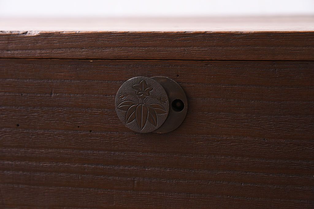 アンティーク家具　鉄脚付き!古い桐箪笥ローボード(2)