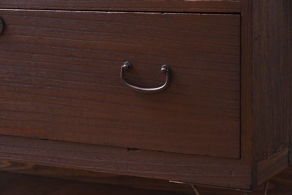 アンティーク家具　鉄脚付き!古い桐箪笥ローボード(2)