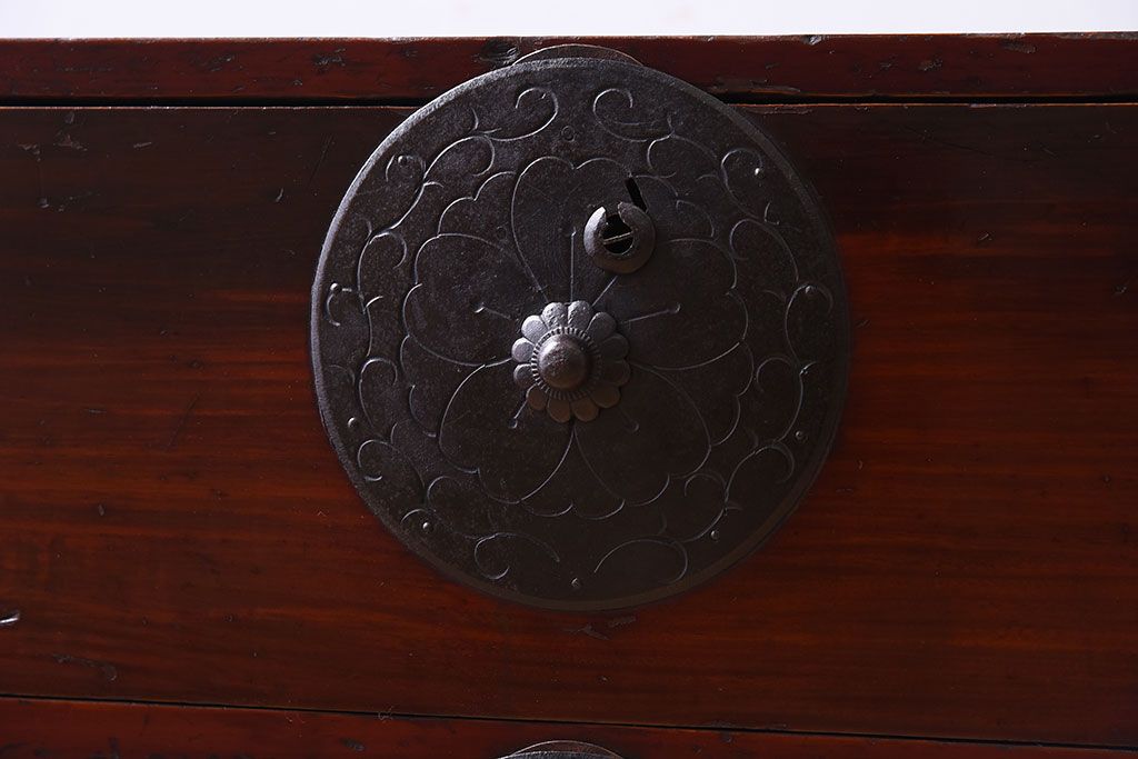 アンティーク家具　前面栗材!桜丸金具の時代箪笥ローボード(米沢箪笥・衣装箪笥)(2)