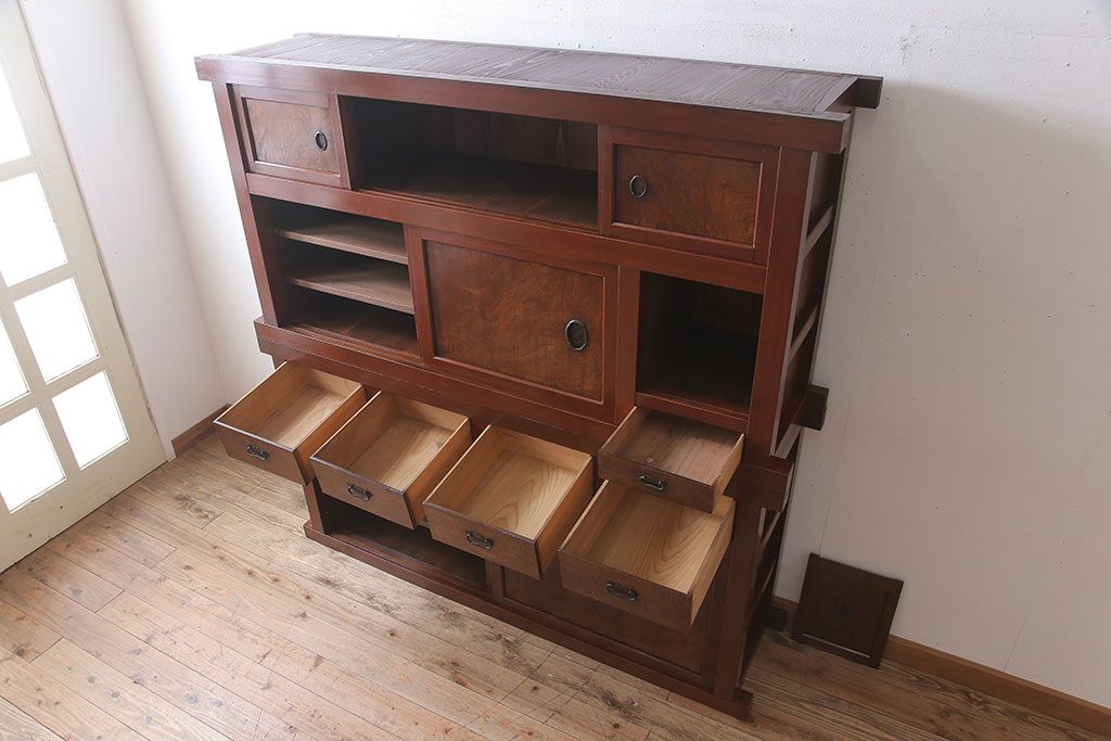 アンティーク家具　古民具・骨董　鏡板・前板欅材!味わい深いアンティーク金沢水屋箪笥