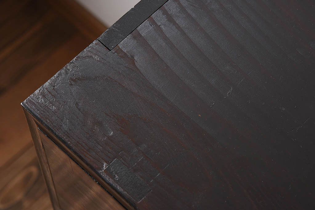 アンティーク家具　前面縞黒檀　関西産!上品な衣装箪笥(チェスト)