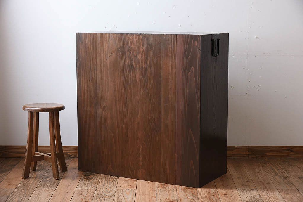 アンティーク家具　前面縞黒檀　関西産!上品な衣装箪笥(チェスト)