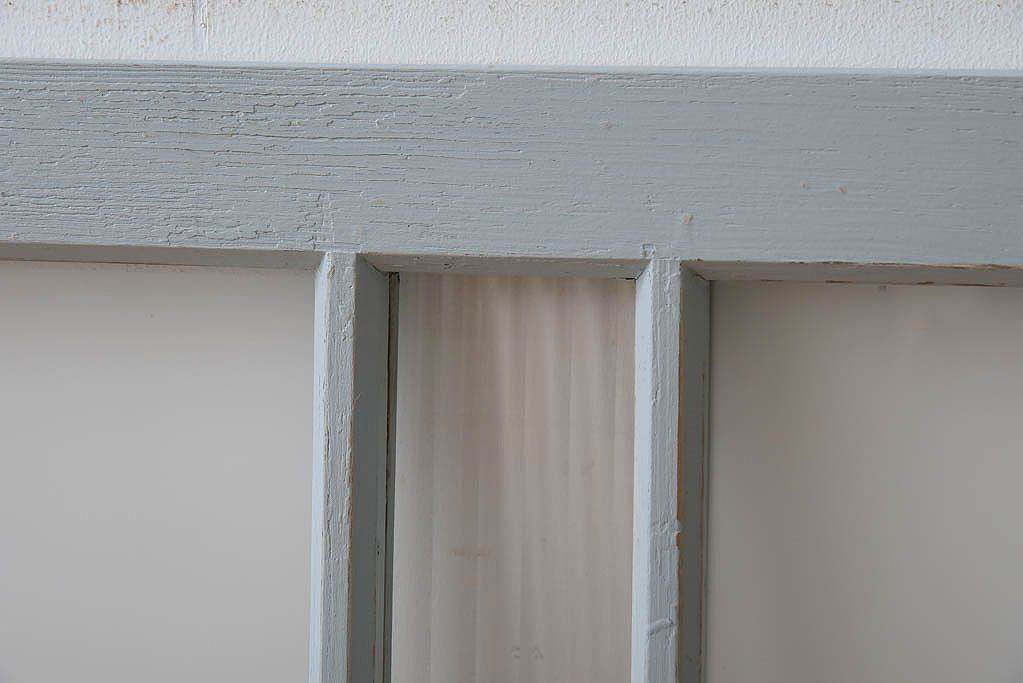 アンティークペイントの横型明り取り(窓)(2)