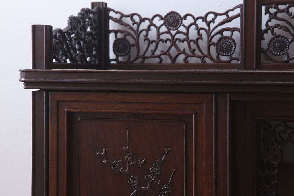 中古　民芸家具　唐木製　高級品!彫刻が素晴らしいサイドボード(キャビネット)(定価約220万円)