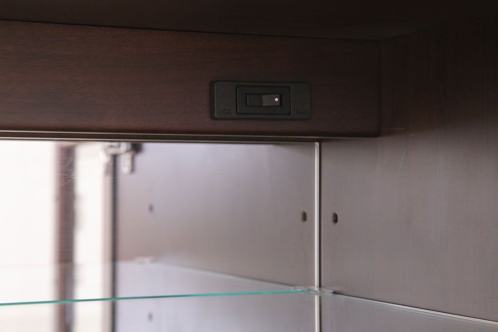 中古　IDC大塚家具　高級サイドボード(テレビボード)