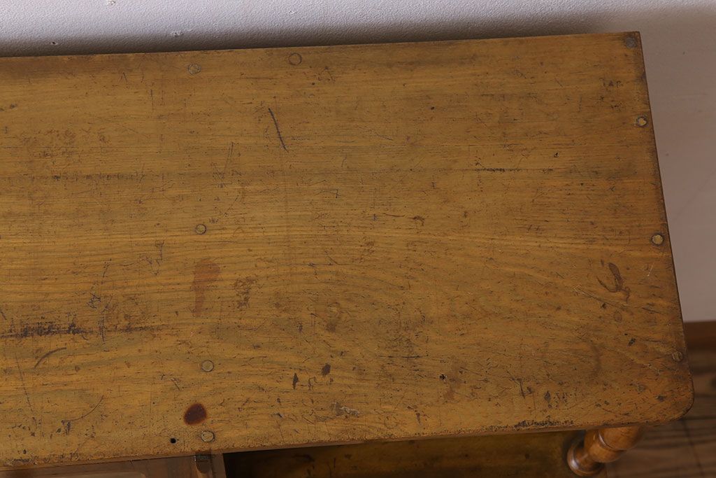 レトロ家具　昭和レトロ　ダイヤガラス入り!古い木製の小ぶりな本箱(ブックケース)(2)
