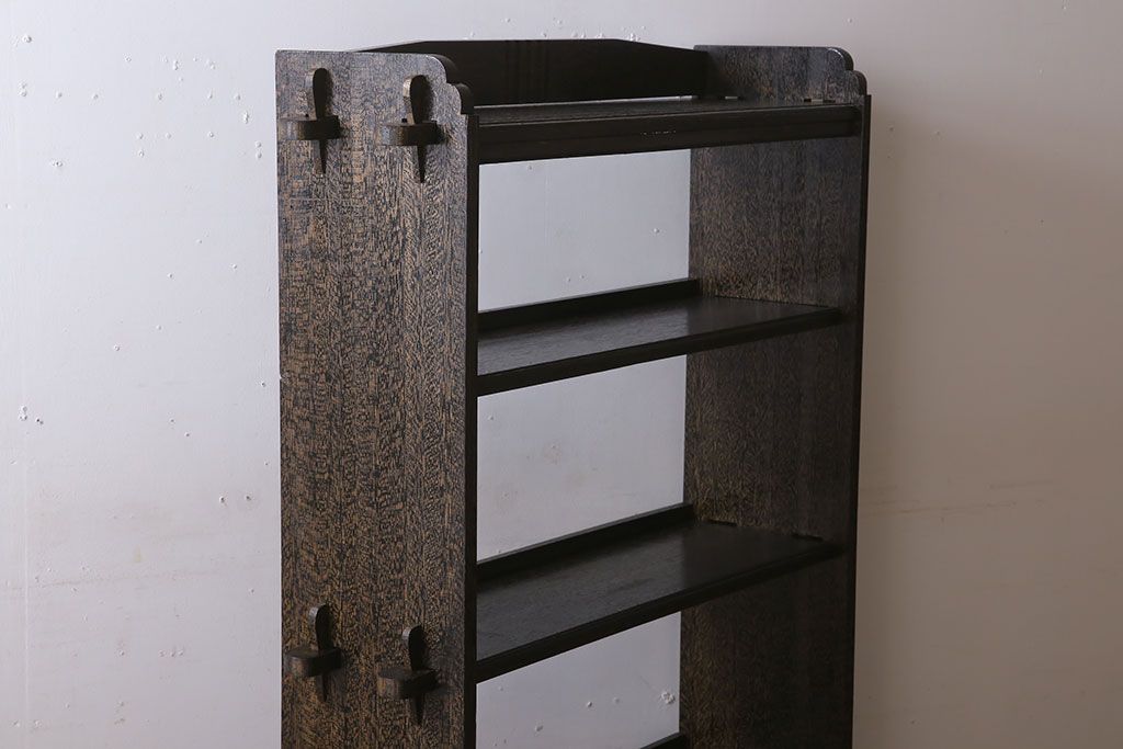 レトロ家具　ラワン材製　古い木のレトロな楔(くさび)式本棚(ディスプレイラック)(2)