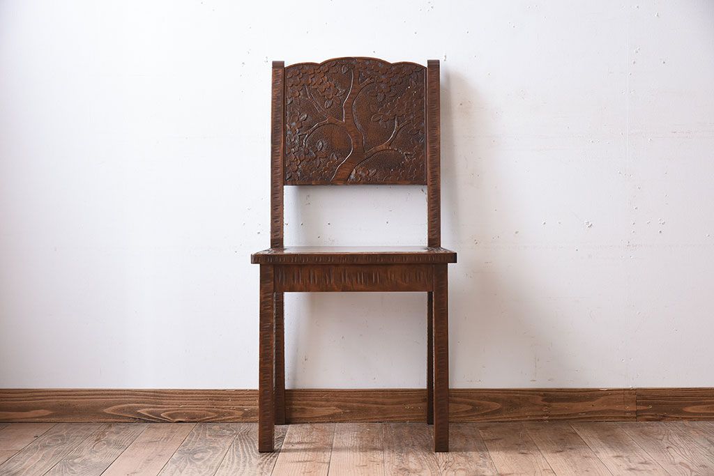 中古美品　伝統工芸　軽井沢彫りの上質なダイニングチェア(椅子)(定価約16万円)(2)