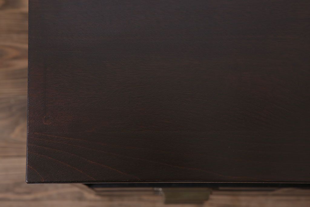 アンティーク家具　和製アンティーク　前面唐木・黒檀材!脚付きの大ぶりローボード(ハーモニカたんす・音色箪笥)