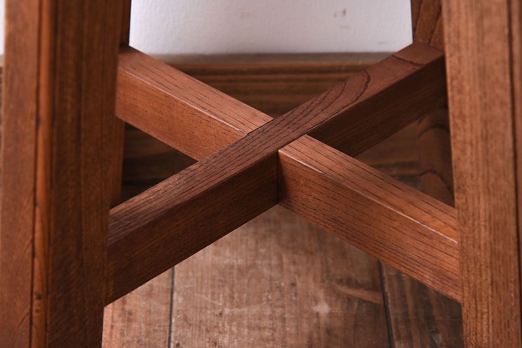 ラフジュ工房オリジナル　欅材古材のシンプルな特製スツール