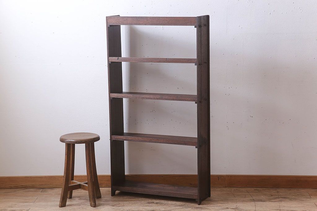 レトロ家具　ラワン材製　古い木のレトロな本棚(ディスプレイラック)