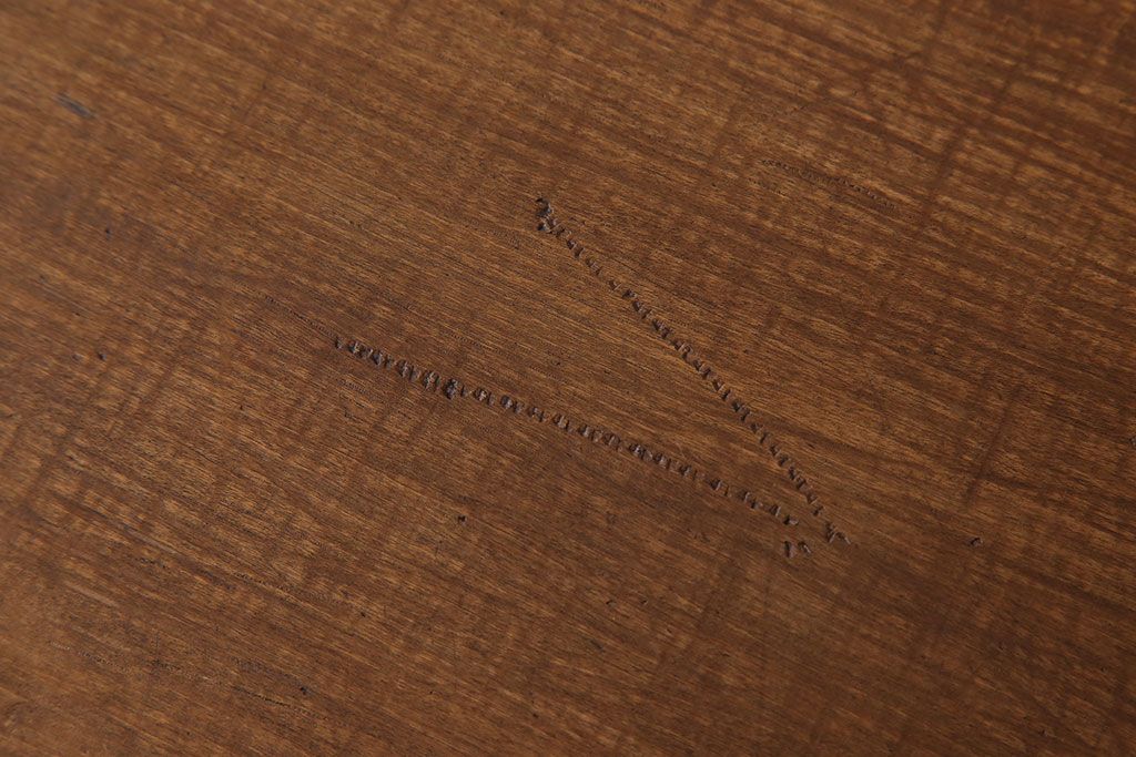 アンティーク家具　天板一枚板　朴の木　シンプルな鉄脚テーブル