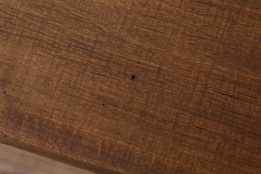 アンティーク家具　天板一枚板　朴の木　シンプルな鉄脚テーブル