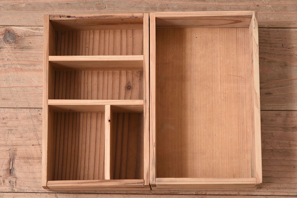 アンティーク雑貨　総欅材　明治期の古い金具付き!アンティーク硯箱(小箱・木箱)