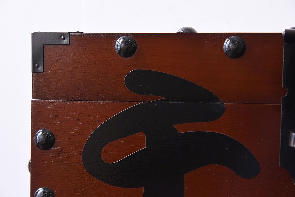 アンティーク雑貨　中古　金具付き千両箱(木箱・収納箱)