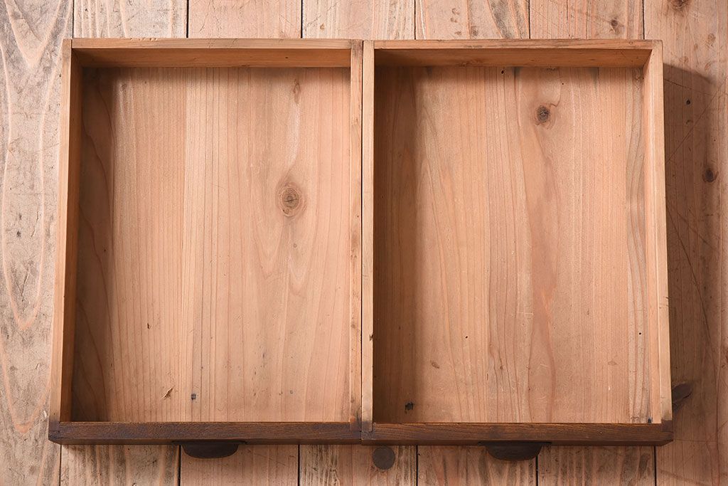 レトロ家具　古い栓材製のレトロなアンティーク文机
