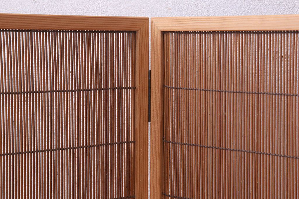 中古　杉材製の上品な衝立(パーテーション)
