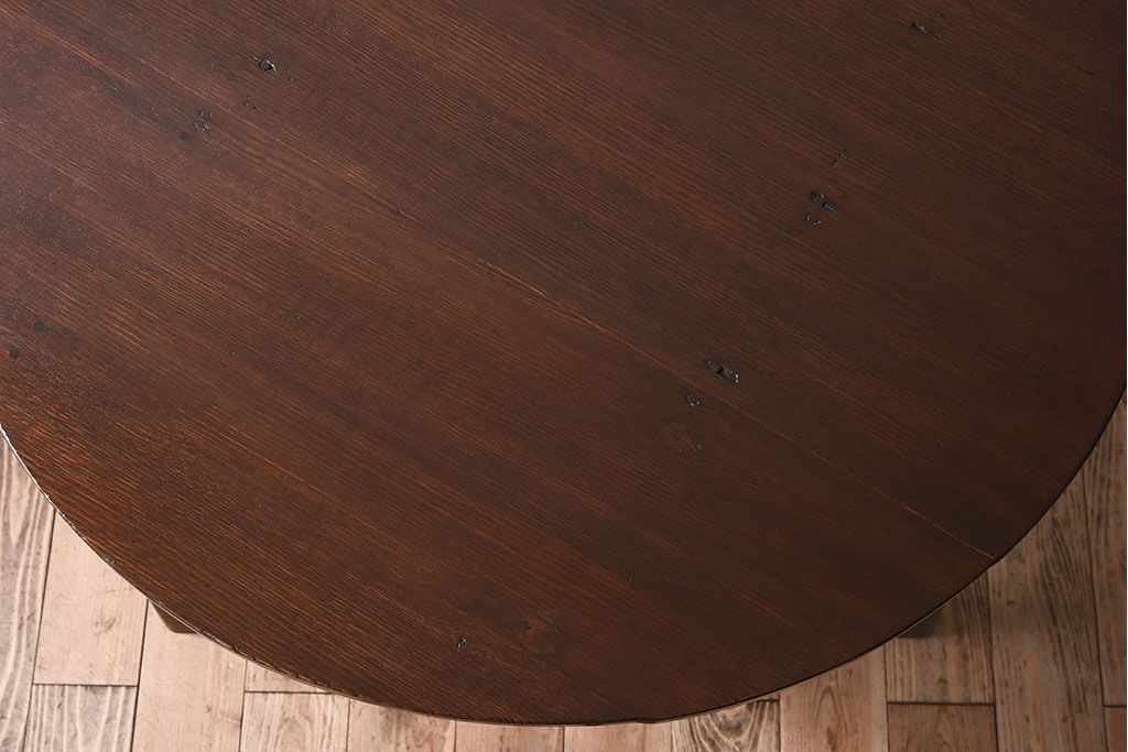 アンティーク家具　栗材!古い木製のラウンドテーブル
