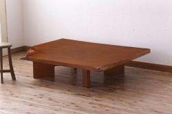 中古　松材一枚板　特大座卓(センターテーブル、リビングテーブル、ローテーブル)(R-023385)
