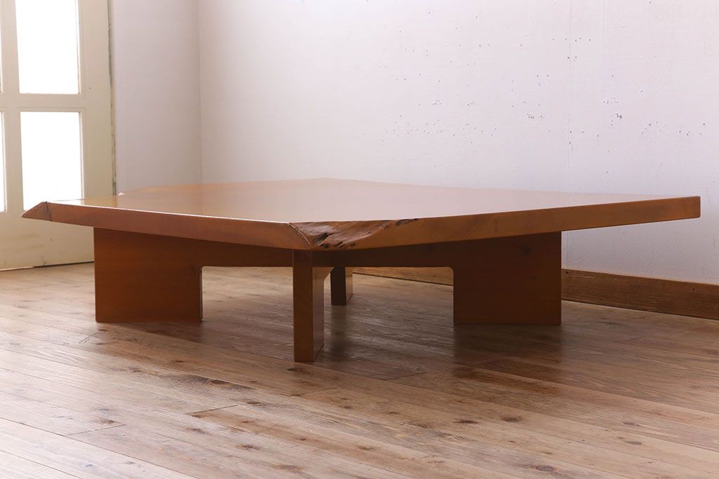 堅実な究極の 松、一枚板、ローテーブル 座卓/ちゃぶ台