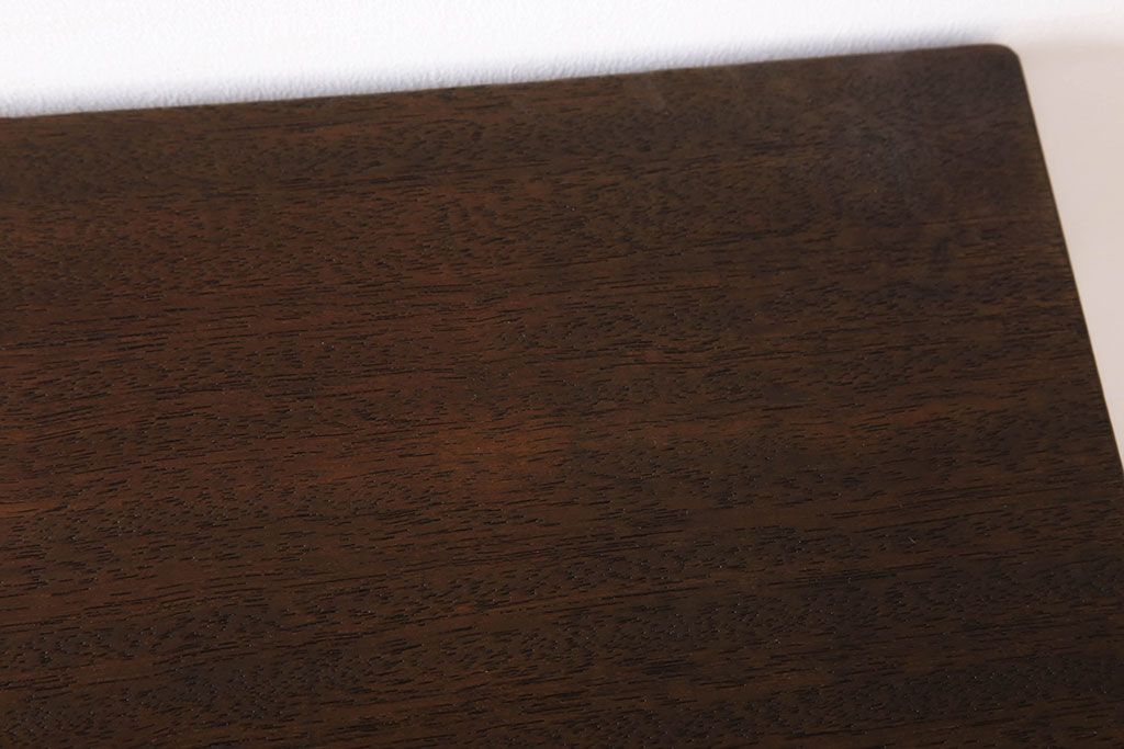アンティーク家具　天板一枚板　ラワン材　シンプルな鉄脚テーブル(2)