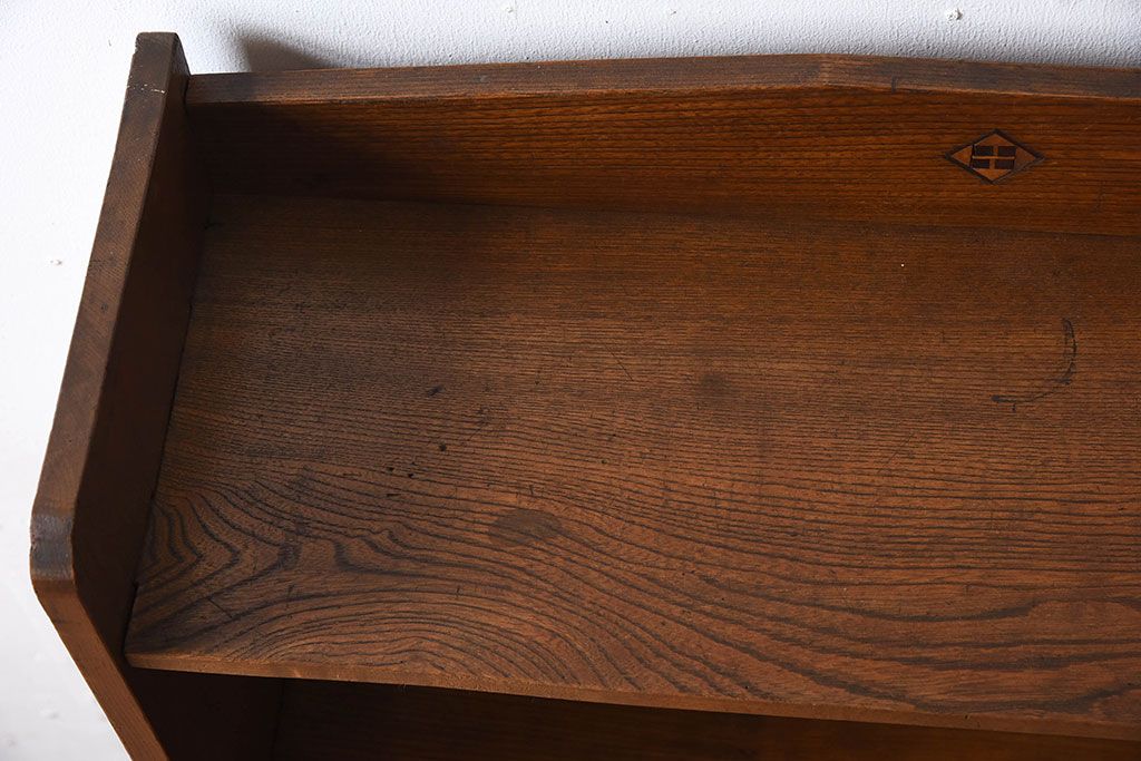 レトロ家具　栓材製　象嵌入りのレトロな本棚