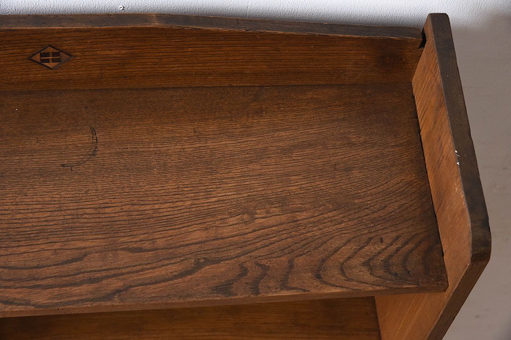 レトロ家具　栓材製　象嵌入りのレトロな本棚
