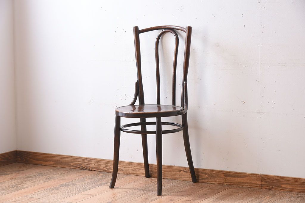 アンティーク家具　FISCHEL(フィスケル)　アンティークのベントウッドチェア(1)