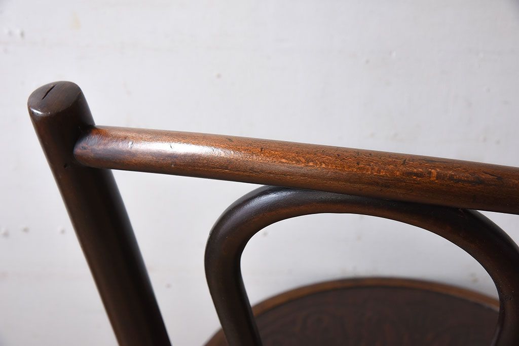アンティーク家具　FISCHEL(フィスケル)　アンティークのベントウッドチェア(2)