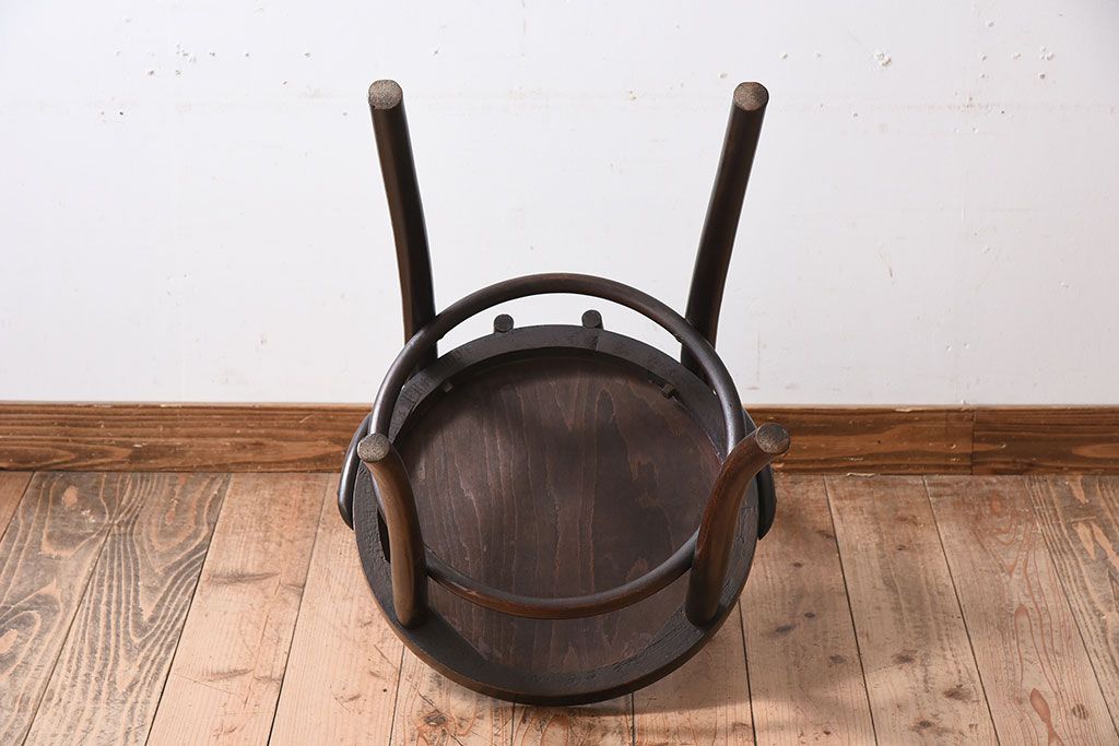 アンティーク家具　FISCHEL(フィスケル)　アンティークのベントウッドチェア(2)