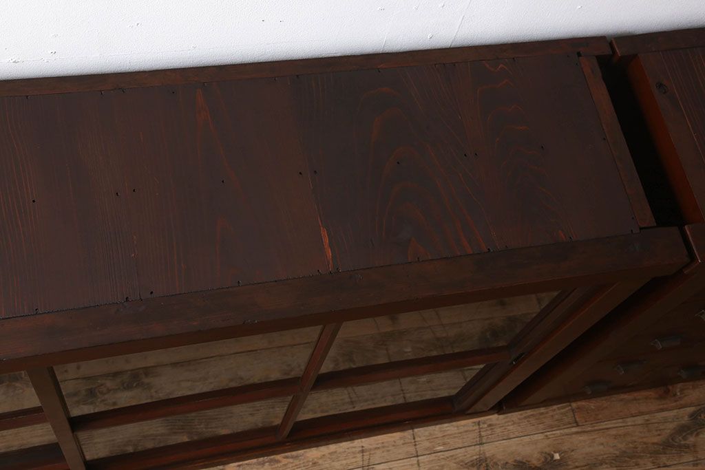 アンティーク家具　和製アンティーク　前面檜材　古い木製の薬箪笥