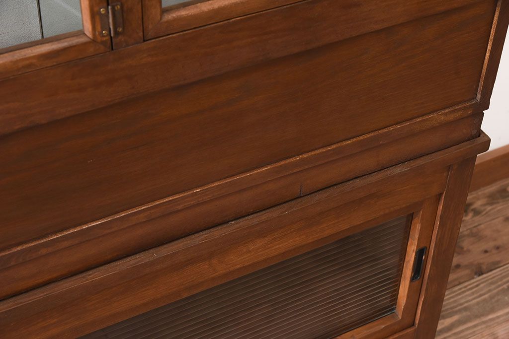 レトロ家具　ナラ材製　昭和レトロなマス目ガラスケース(ショーケース、収納棚、飾り棚)