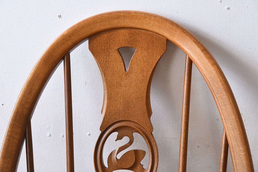 ヴィンテージ家具　イギリス　ERCOL(アーコール)　ビンテージ　スワンアームチェア(クエーカーチェア)(1)