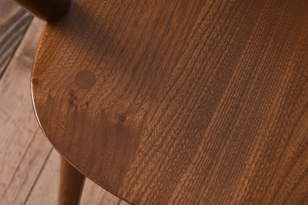 ヴィンテージ家具　イギリス　ERCOL(アーコール)　ビンテージ　スワンアームチェア(クエーカーチェア)(1)