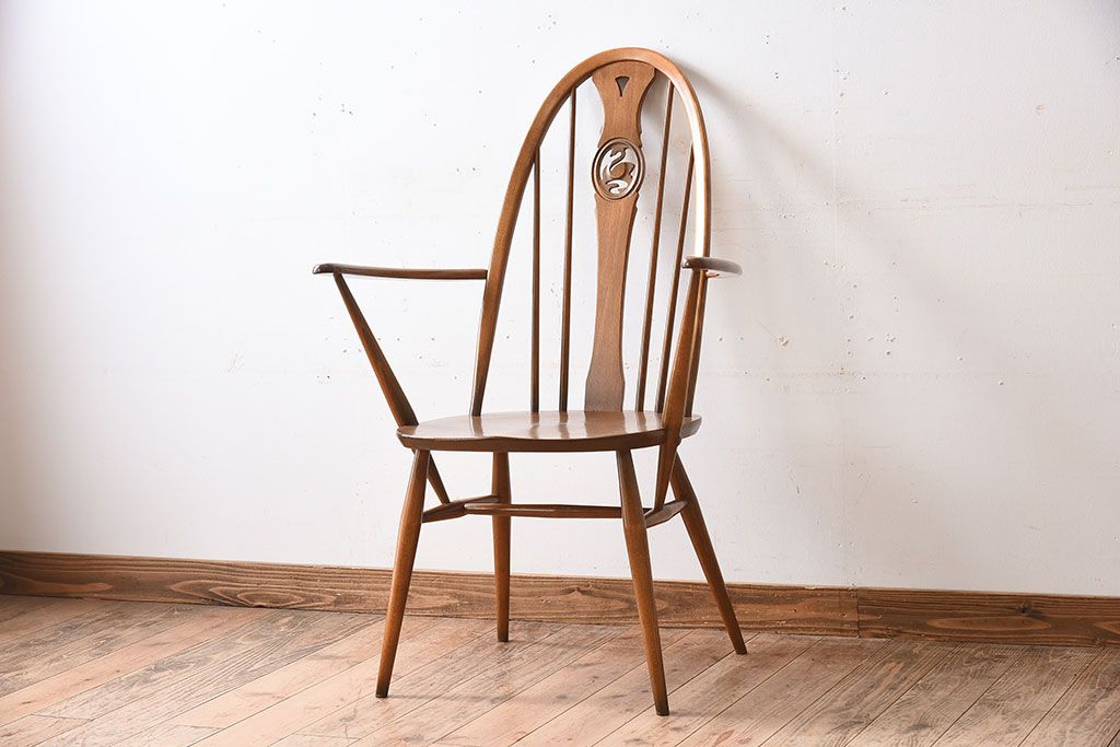 ヴィンテージ家具　イギリス　ERCOL(アーコール)　ビンテージ　スワンアームチェア(クエーカーチェア)(2)