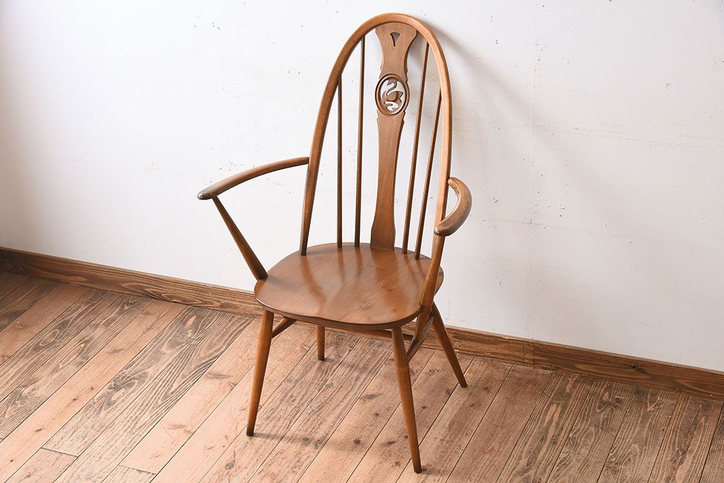 ヴィンテージ家具　イギリス　ERCOL(アーコール)　ビンテージ　スワンアームチェア(クエーカーチェア)(2)