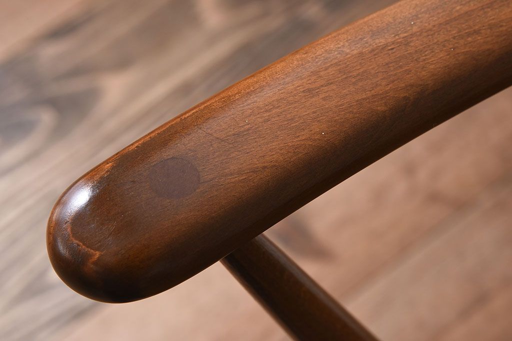 ヴィンテージ家具　イギリス　ERCOL(アーコール)　ビンテージ　スワンアームチェア(クエーカーチェア)(2)