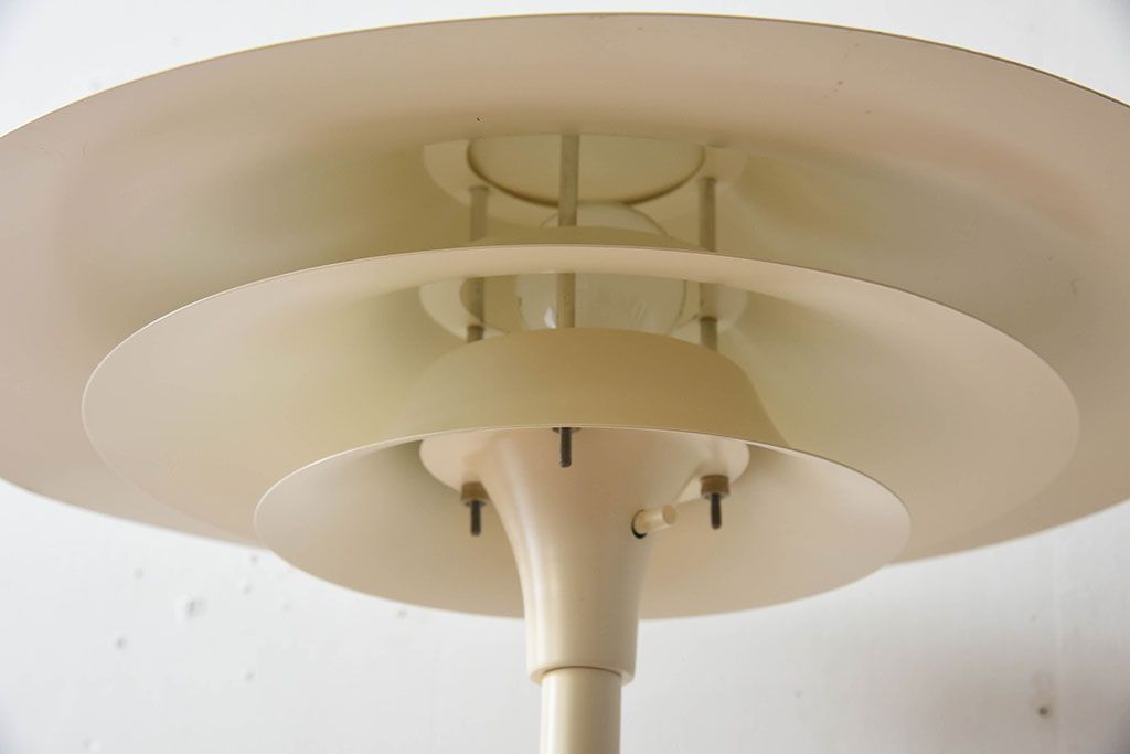 北欧ビンテージ　LYFA　ADINA　デンマーク製フロアスタンド照明(ライト)