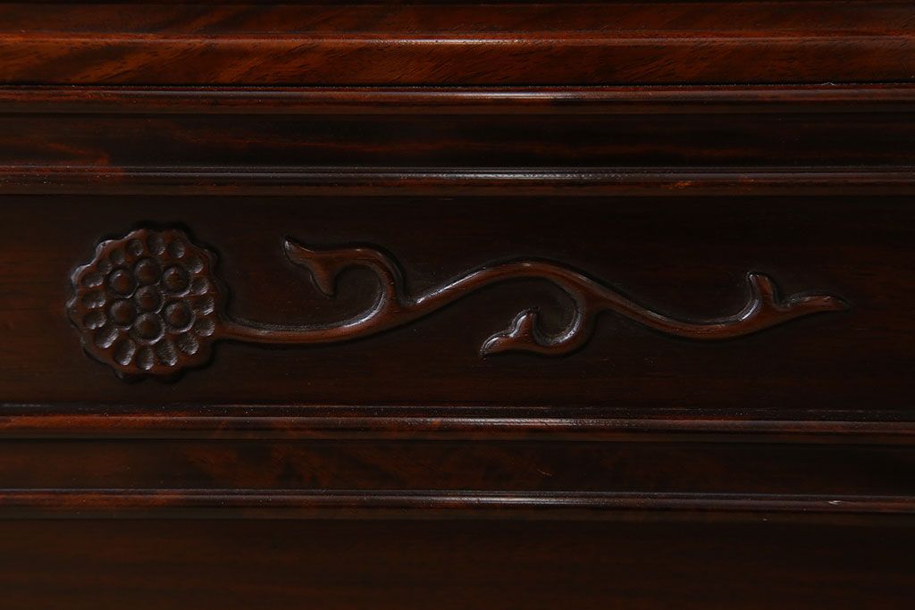 中古　民芸家具　唐木材(カリン材・花梨材)　最高級品!彫刻が素晴らしいサイドボード(収納棚、飾り棚)