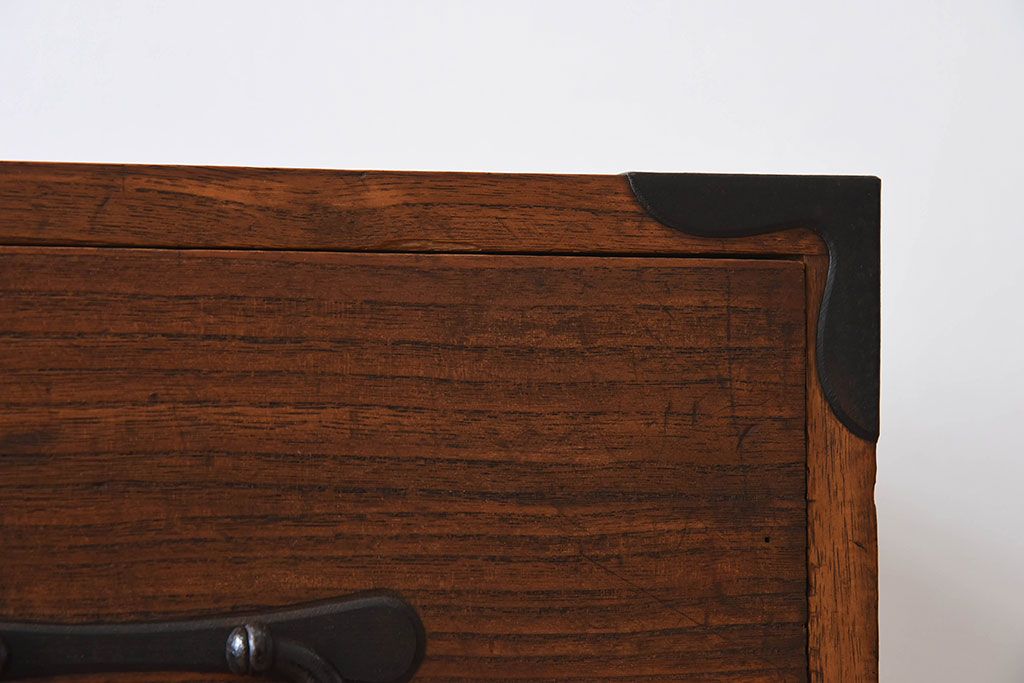 アンティーク家具　総桐材　和製アンティーク　鉄脚付き!シンプルな古い木の時代箪笥ローボード(1)