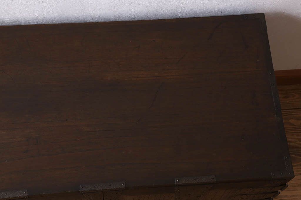 アンティーク家具　総桐材製　明治期!アンティークの観音箪笥ローボード(桐箪笥、桐たんす)