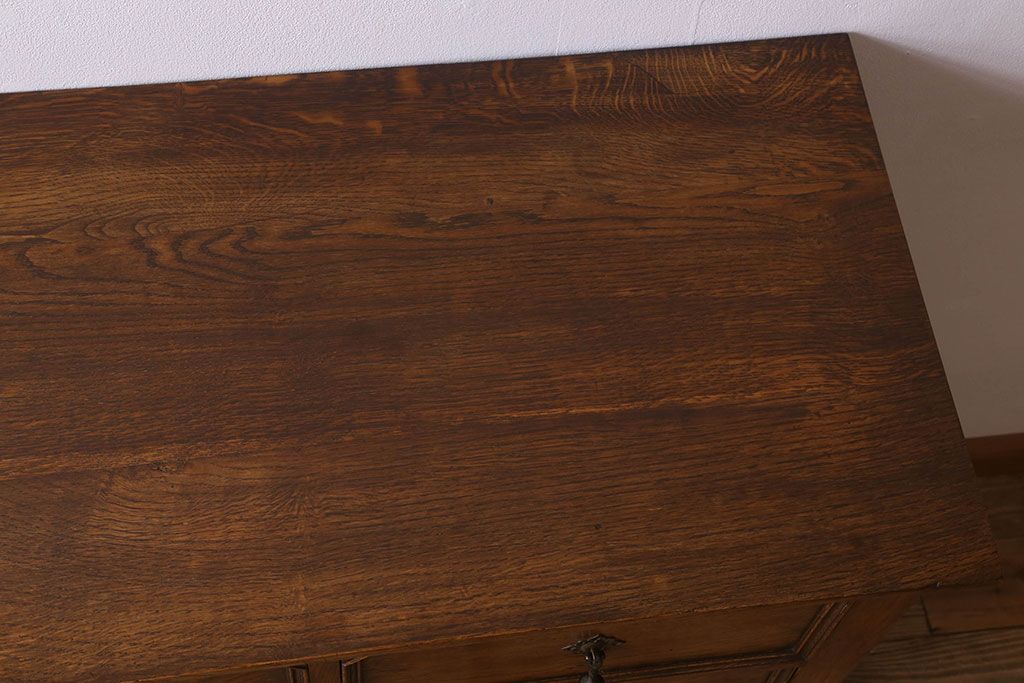 アンティーク家具　アールデコ　オーク材製　イギリスアンティーク　チェスト