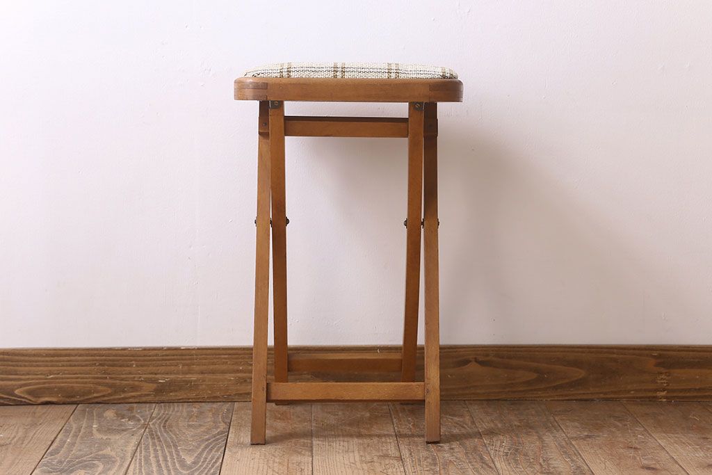 ヴィンテージ家具　英国ビンテージ　1970年　折りたたみ椅子(フォールディングスツール)(3)