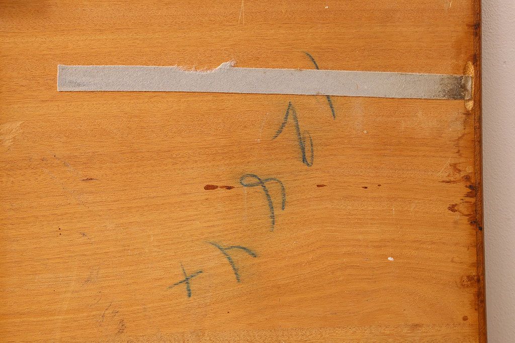 北欧家具　ビンテージ　シンプルなダイニングテーブル(エクステンションテーブル)