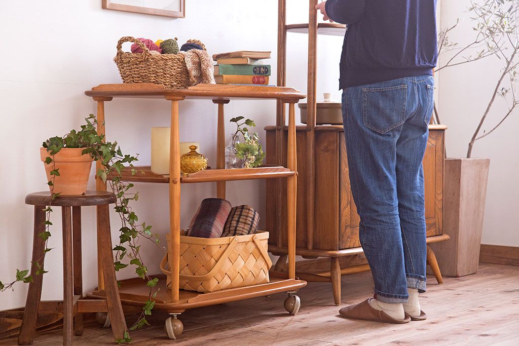 ヴィンテージ家具　ERCOL(アーコール)　イギリスビンテージ　トロリーキャスターワゴン
