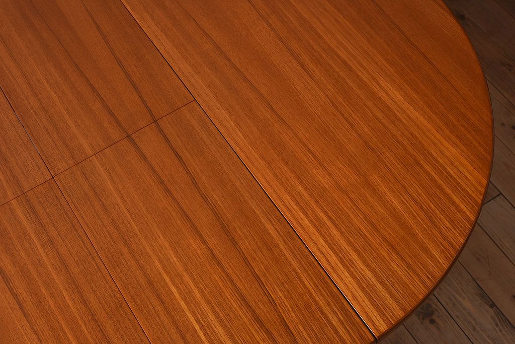 ヴィンテージ家具　北欧ビンテージ　TROEDS社製　エクステンションテーブル